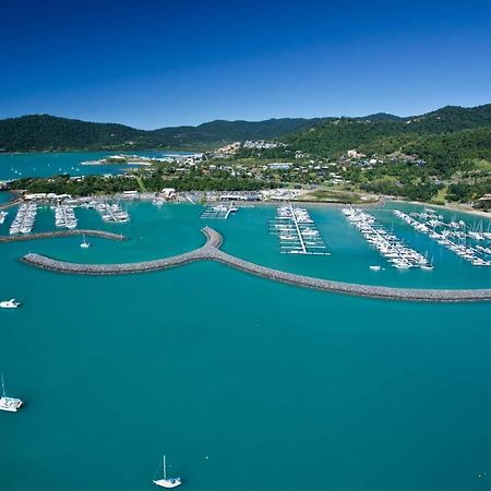 Airlie Sun & Sand Accommodation #2 Airlie Beach Exteriör bild