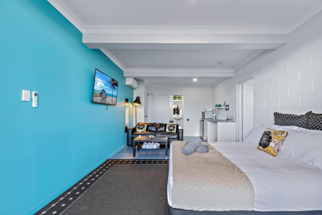 Airlie Sun & Sand Accommodation #2 Airlie Beach Exteriör bild