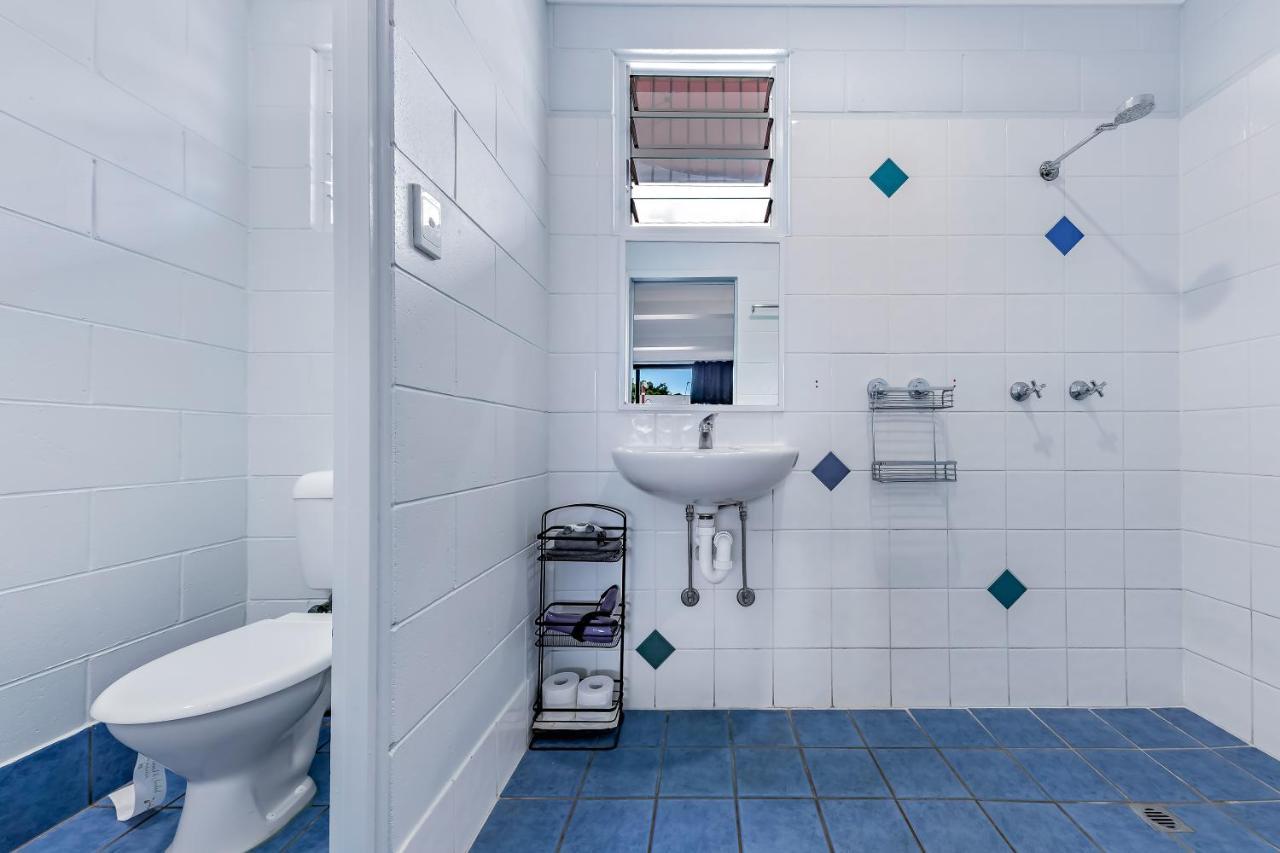 Airlie Sun & Sand Accommodation #2 Airlie Beach Exteriör bild